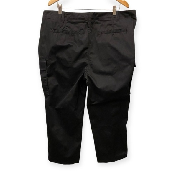 Lands’ End 18W Cargo Pants Black Womens Mid Rise Oeko-Tex UPF Hiking Active - Picture 2 of 11